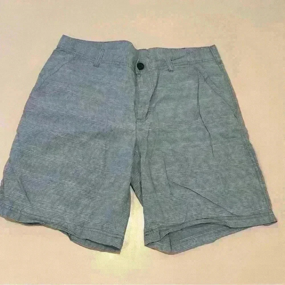 Columbia Blue Flat Front Shorts Size 10
